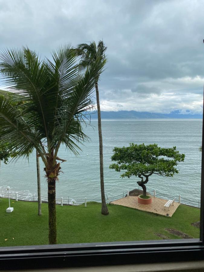 Apartamento Pe Na Areia คารากัวตาตูบา ภายนอก รูปภาพ