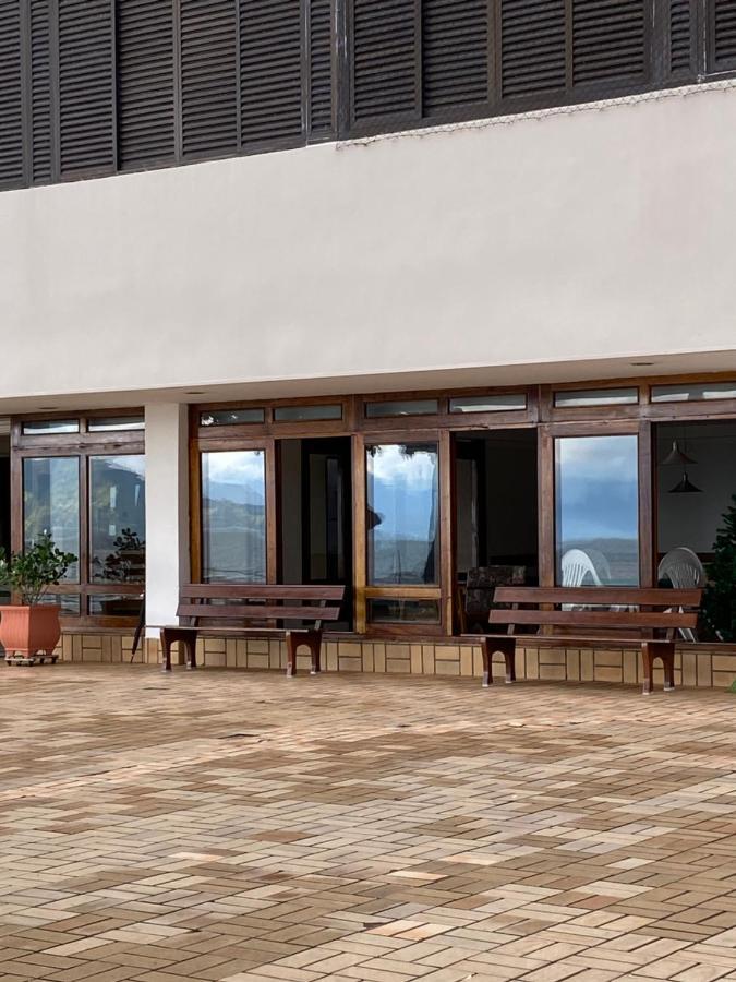 Apartamento Pe Na Areia คารากัวตาตูบา ภายนอก รูปภาพ