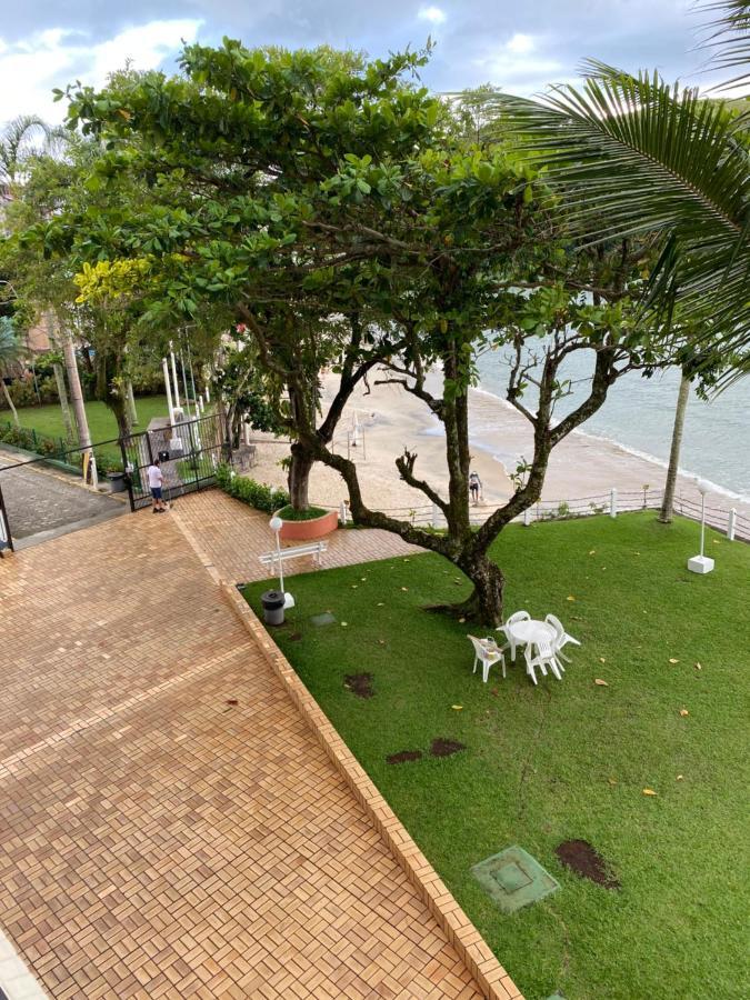 Apartamento Pe Na Areia คารากัวตาตูบา ภายนอก รูปภาพ